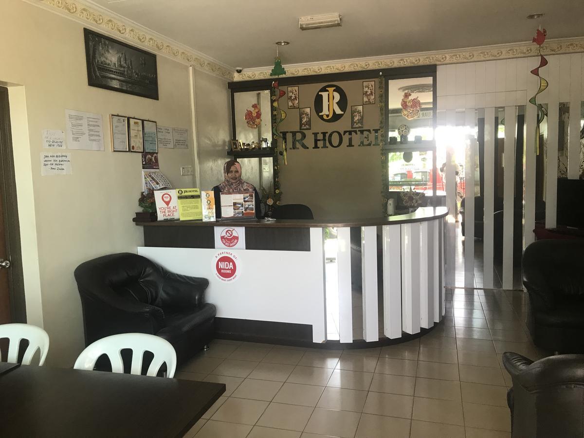Jr Hotel Sitiawan Exterior foto